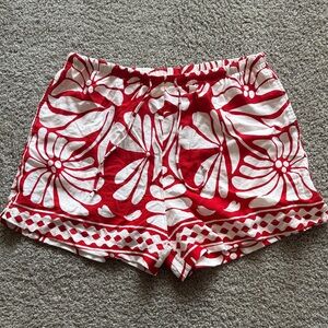 H&M Women's Red and White Linen Floral Bermudas